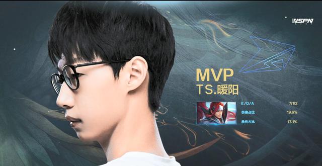 BB体育-领先优势明显首场状态出色，MAD观众沸腾！，蒂姆重返赛场观众掌声雷动-BB体育